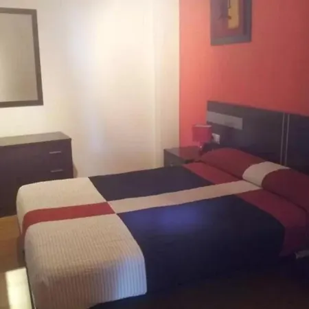 - 3 Bedrooms With Wifi - 02597 Apartament