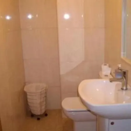- 3 Bedrooms With Wifi - 02597 A Coruña